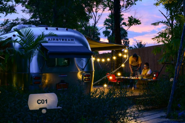 Airstream Campsite “รถบ้าน” ที่ให้ความรู้สึกแตกต่างและไม่เหมือนใคร