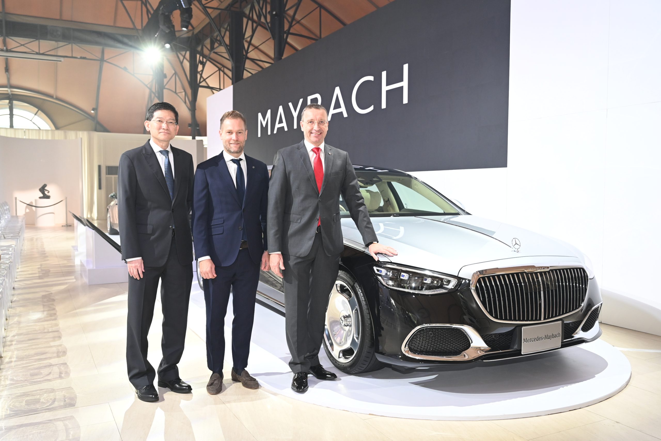https://www.joinalifethailand.com/wp-content/uploads/2023/11/Mercedes-Maybach-S-580-e-9-scaled.jpg