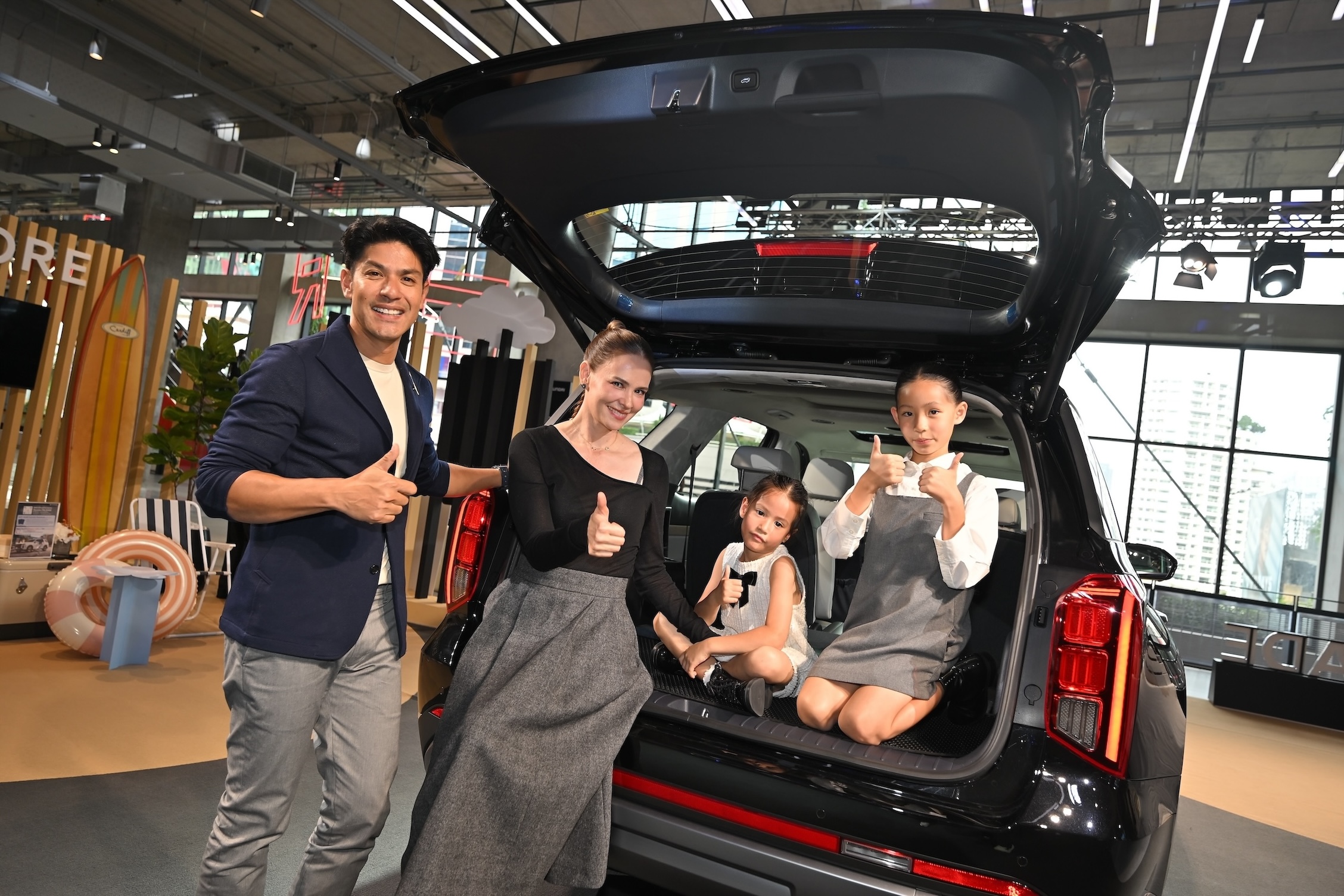 https://www.joinalifethailand.com/wp-content/uploads/2024/11/%E0%B9%81%E0%B8%AD%E0%B8%99-%E0%B8%AD%E0%B8%A5%E0%B8%B4%E0%B8%8A%E0%B8%B2-%E2%80%93-%E0%B8%A0%E0%B8%B9%E0%B8%A3%E0%B8%B4-%E0%B8%AB%E0%B8%B4%E0%B8%A3%E0%B8%B1%E0%B8%8D%E0%B8%9E%E0%B8%A4%E0%B8%81%E0%B8%A9%E0%B9%8C_1.jpg