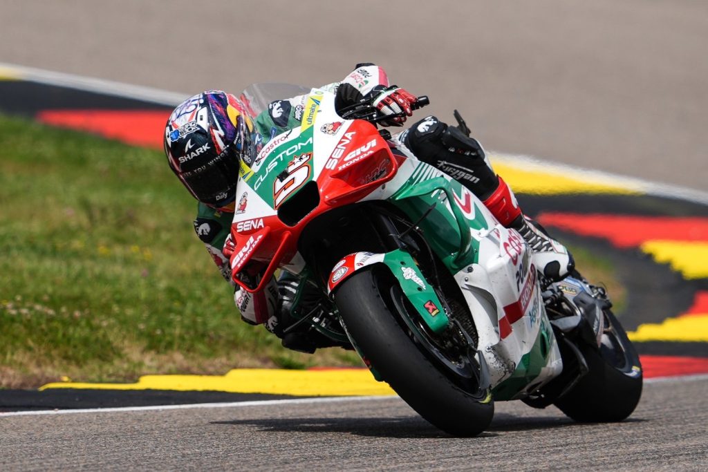 This image has an empty alt attribute; its file name is Race-MotoGP-%E0%B8%AA%E0%B8%99%E0%B8%B2%E0%B8%A111-04-1024x683.jpg